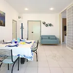 Garden House Giulia Apartment